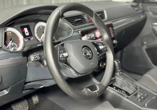 Skoda Superb cena 119000 przebieg: 108000, rok produkcji 2021 z Trzciel małe 326